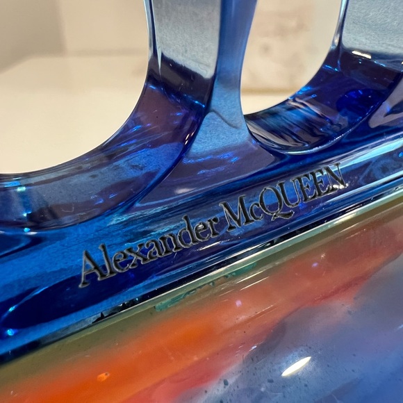 Alexander McQueen Multicolor Knuckle Clutch Bag - Picture 10 of 12